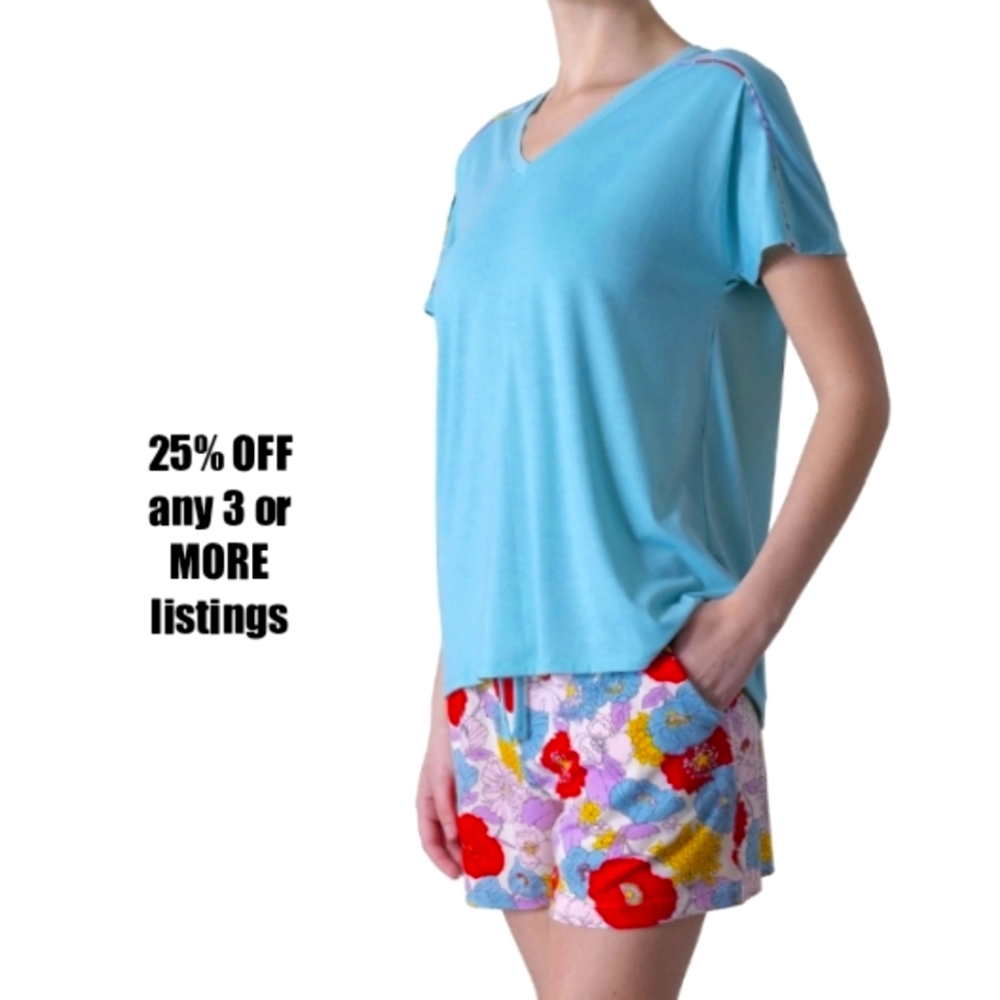 2 piece Pajama Set Size Large T-shirt Shorts Pockets Loungewear Sleepwear Pj